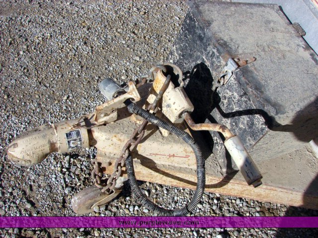 image for item 3807 