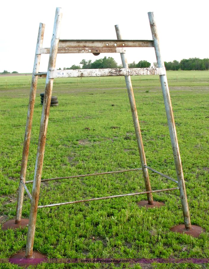 in BURRTON, KS Item 6087 sold Purple Wave