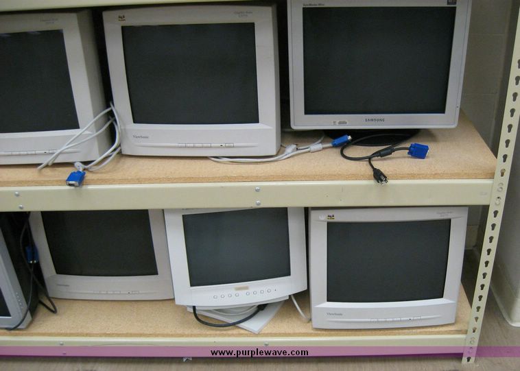 image for item 8219 (15) computer monitors