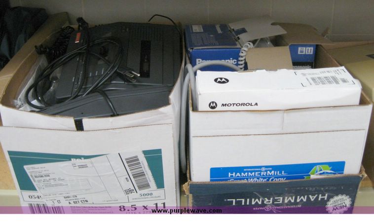 image for item 8220 Assorted office supplies