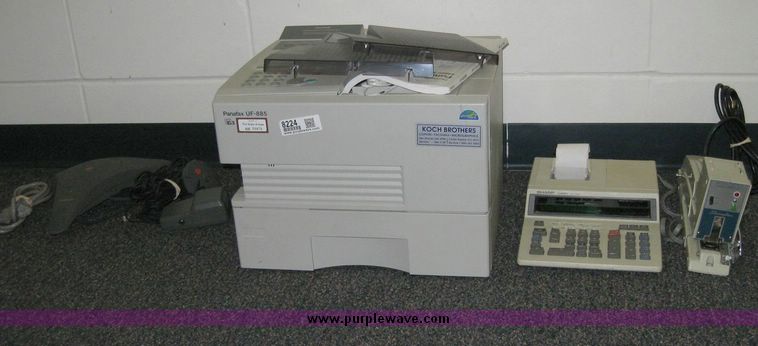 image for item 8224 Assortment of office supplies