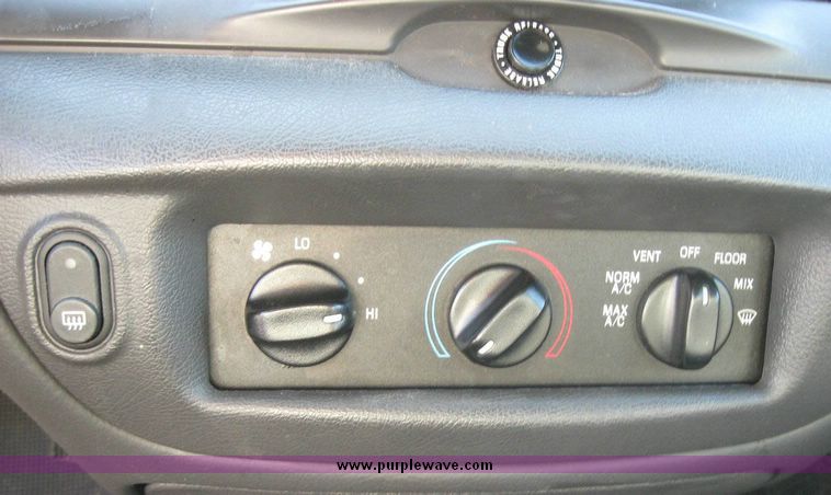 image for item 8150 2004 Ford Crown Victoria Police Interceptor