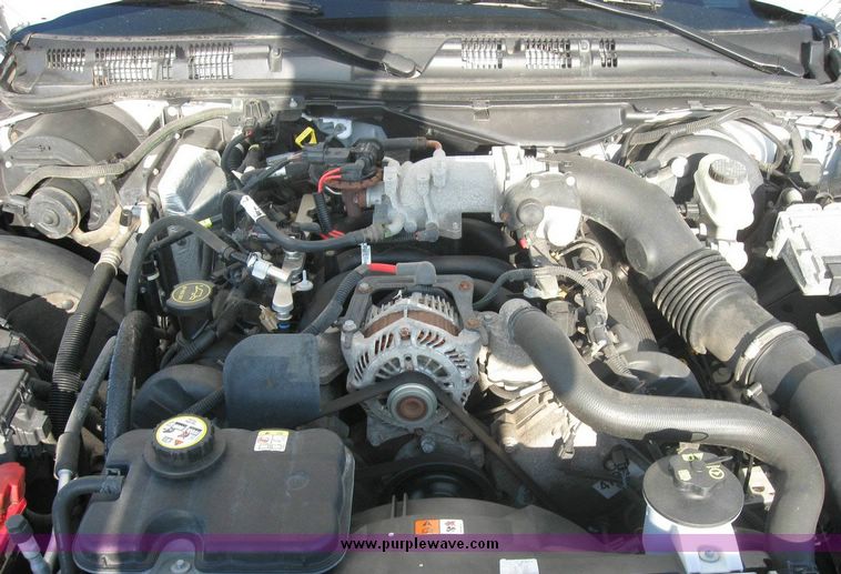 image for item 8151 2006 Ford Crown Victoria Police Interceptor