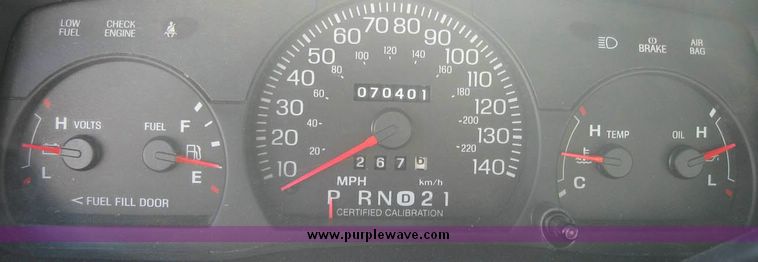 image for item 8152 2001 Ford Crown Victoria Police Interceptor