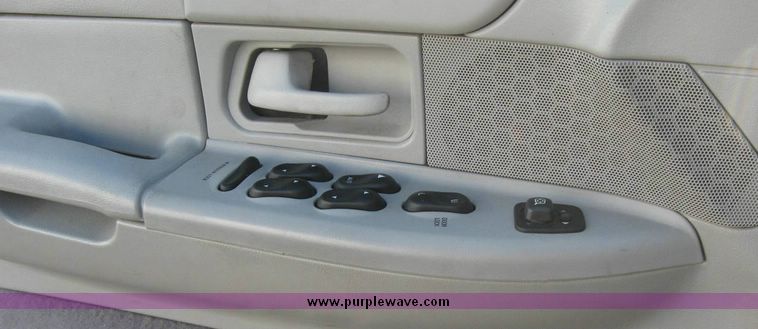 image for item 8152 2001 Ford Crown Victoria Police Interceptor