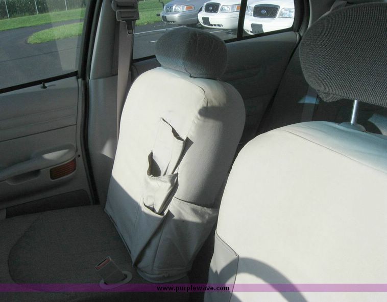 image for item 8152 2001 Ford Crown Victoria Police Interceptor