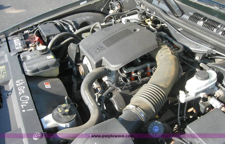 image for item 8153 2004 Ford Crown Victoria Police Interceptor