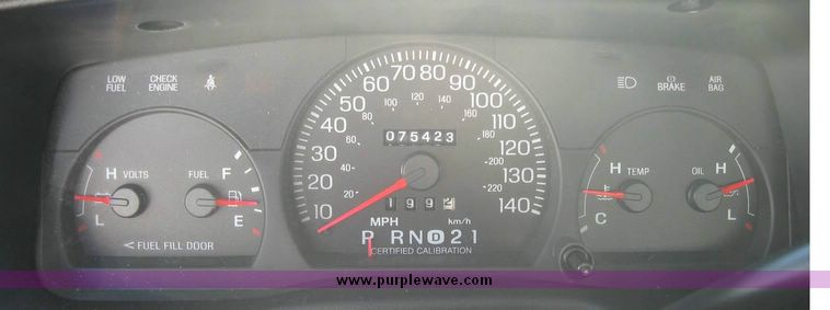 image for item 8154 2004 Ford Crown Victoria Police Interceptor