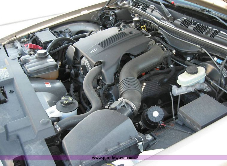 image for item 8157 2003 Ford Crown Victoria Police Interceptor