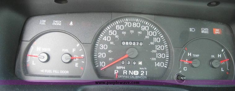 image for item 8158 2005 Ford Crown Victoria Police Interceptor