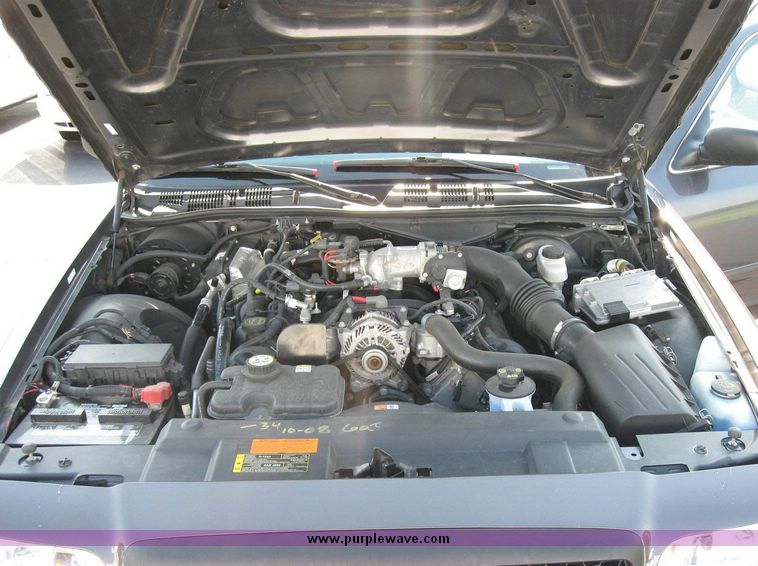image for item 8160 2007 Ford Crown Victoria Police Interceptor
