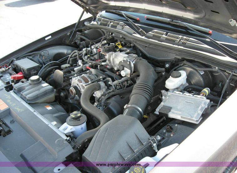 image for item 8160 2007 Ford Crown Victoria Police Interceptor