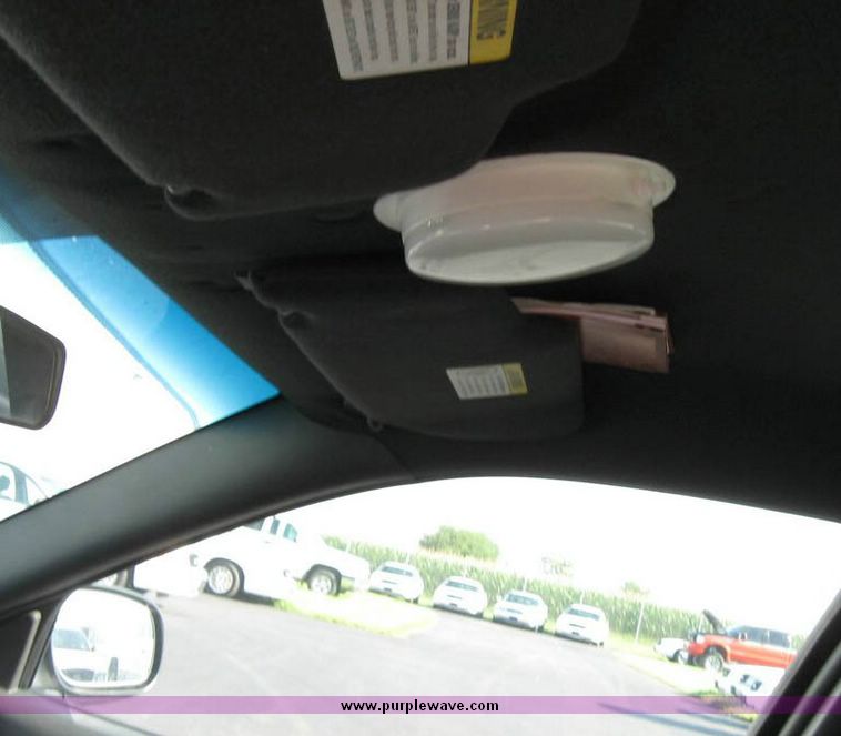 image for item 8161 2004 Ford Crown Victoria Police Interceptor