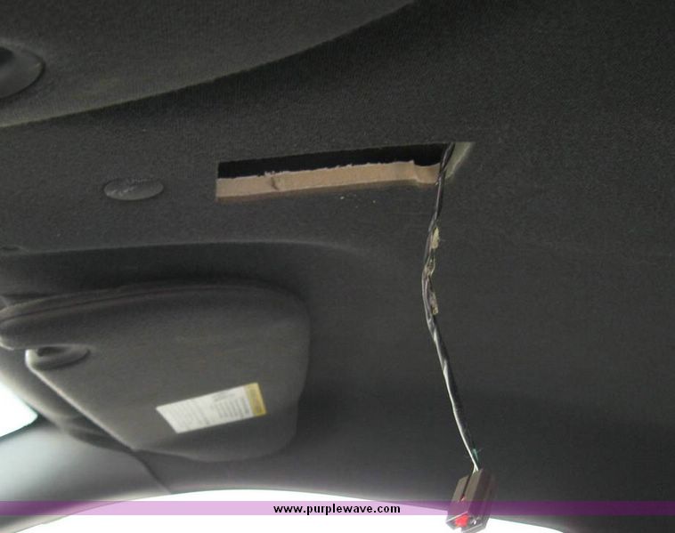 image for item 8162 2005 Ford Crown Victoria Police Interceptor