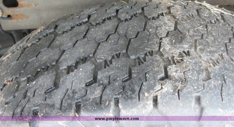 image for item 8165 2003 Chevrolet K1500 Silverado