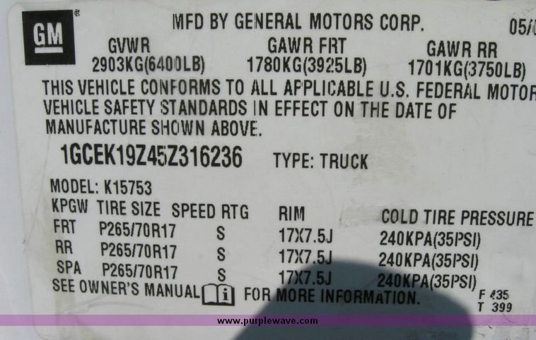 image for item 8166 2005 Chevrolet K1500 Silverado