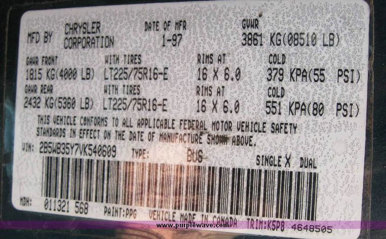 image for item 8167 1997 Dodge Ram Wagon B3500