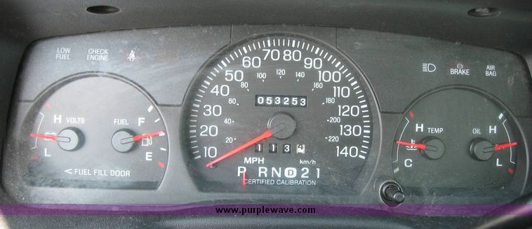 image for item 8168 2004 Ford Crown Victoria Police Interceptor