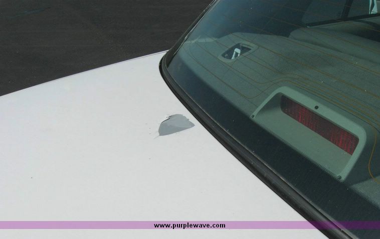 image for item 8168 2004 Ford Crown Victoria Police Interceptor