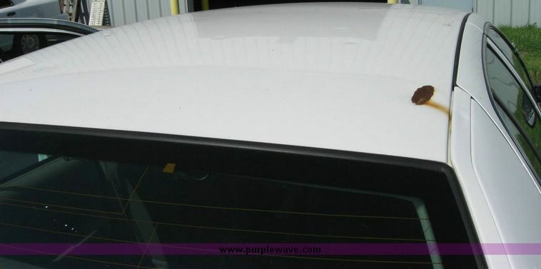 image for item 8168 2004 Ford Crown Victoria Police Interceptor