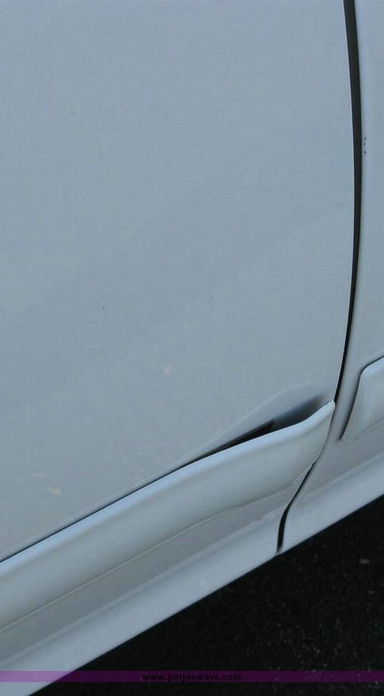 image for item 8170 2005 Ford Crown Victoria Police Interceptor