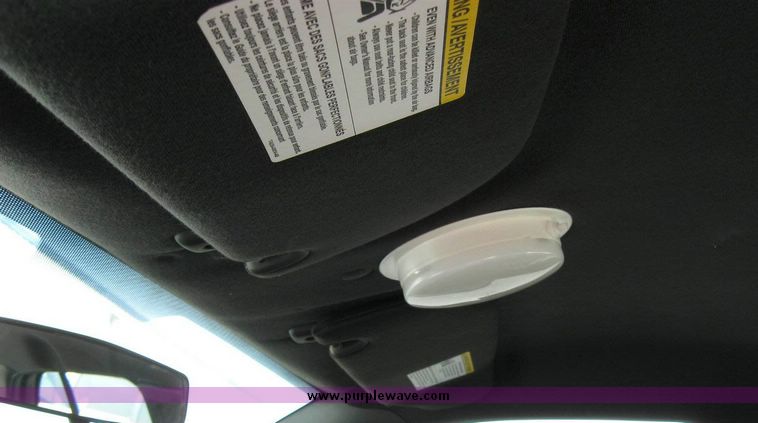 image for item 8170 2005 Ford Crown Victoria Police Interceptor