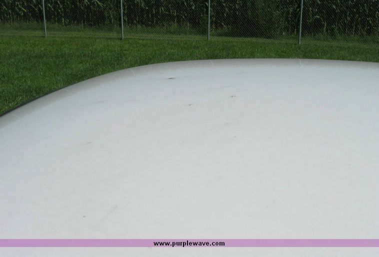 image for item 8171 2005 Ford Crown Victoria Police Interceptor