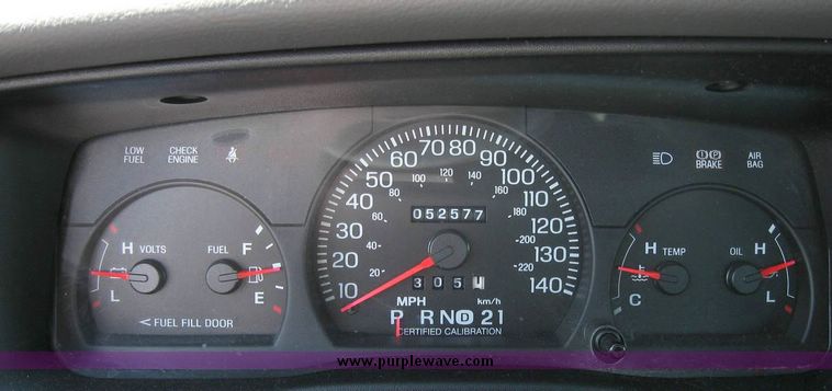 image for item 8173 2005 Ford Crown Victoria Police Interceptor