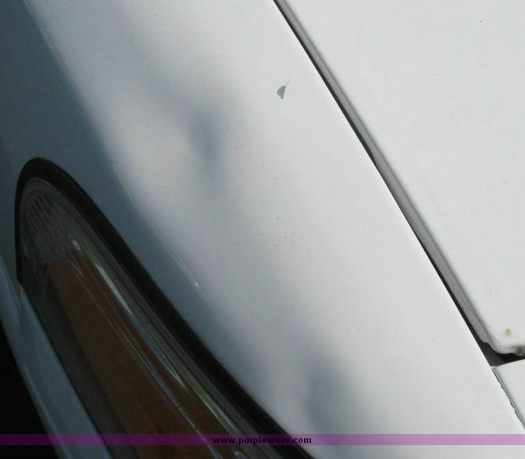 image for item 8176 2005 Ford Crown Victoria Police Interceptor