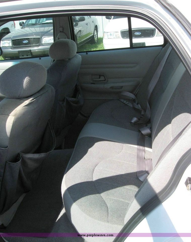 image for item 8177 2000 Ford Crown Victoria Police Interceptor