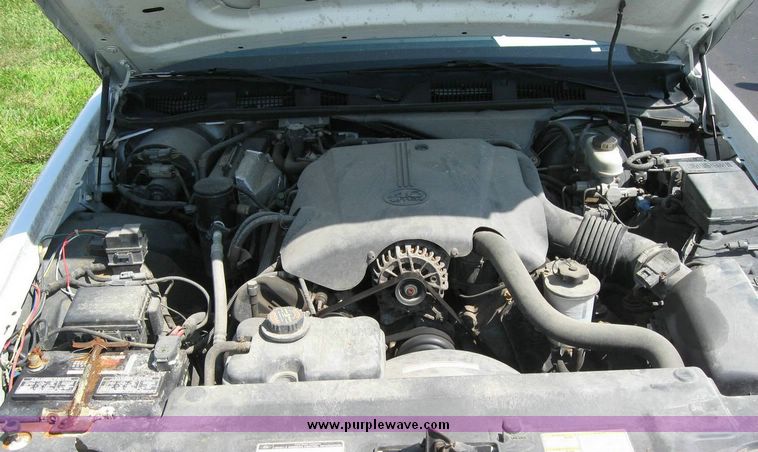 image for item 8177 2000 Ford Crown Victoria Police Interceptor