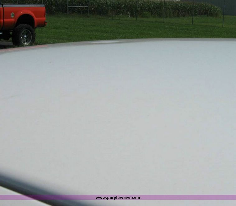 image for item 8178 2005 Ford Crown Victoria Police Interceptor