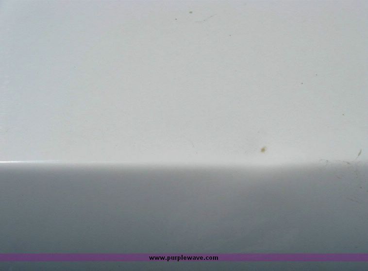 image for item 8178 2005 Ford Crown Victoria Police Interceptor