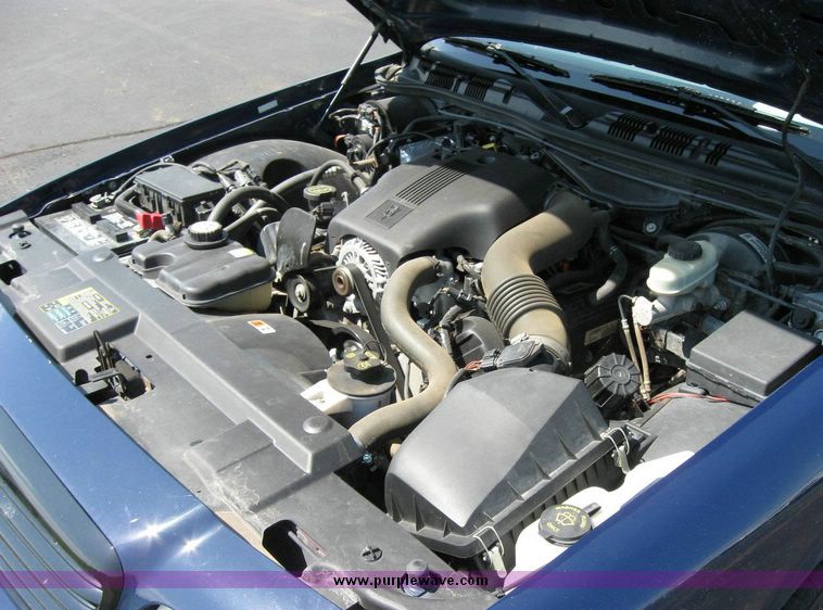 image for item 8179 2003 Ford Crown Victoria Police Interceptor