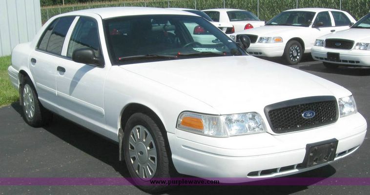 image for item 8180 2008 Ford Crown Victoria Police Interceptor