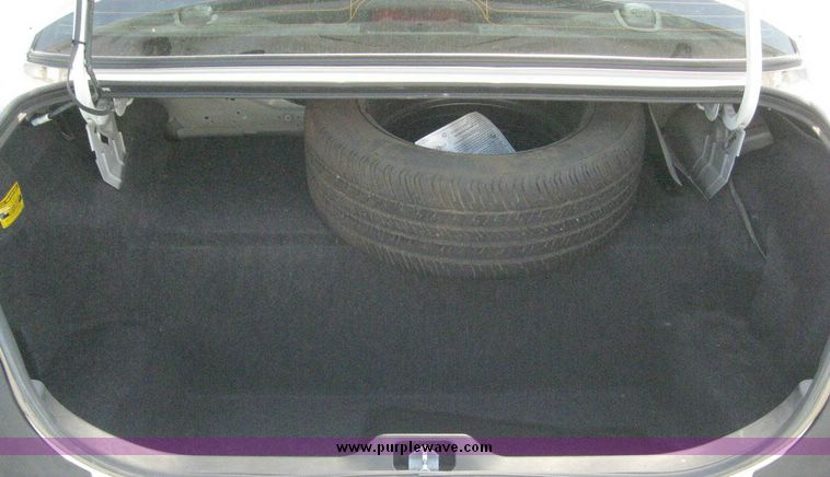 image for item 8180 2008 Ford Crown Victoria Police Interceptor