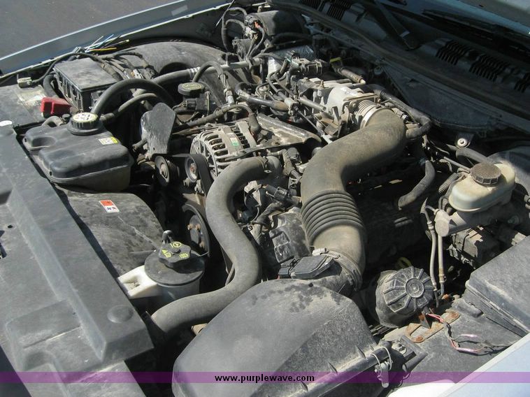 image for item 8181 2003 Ford Crown Victoria Police Interceptor