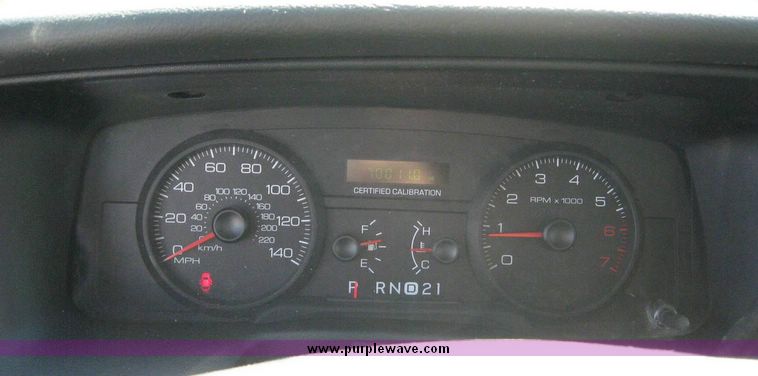 image for item 8182 2006 Ford Crown Victoria Police Interceptor