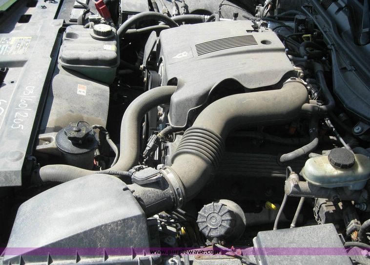 image for item 8183 2003 Ford Crown Victoria Police Interceptor