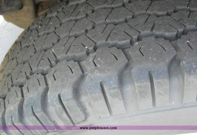 image for item 8184 2003 Chevrolet K1500 Silverado