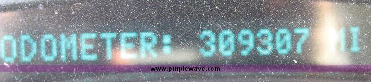 image for item 8185 2003 Chevrolet K1500 Silverado