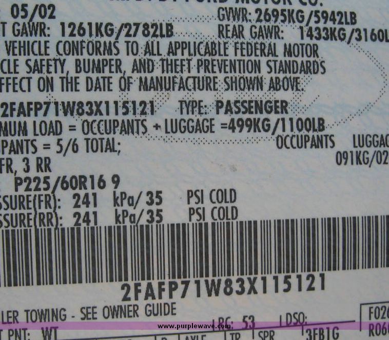 image for item 8186 2003 Ford Crown Victoria Police Interceptor