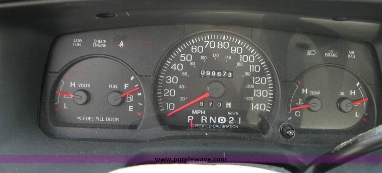 image for item 8188 2004 Ford Crown Victoria Police Interceptor