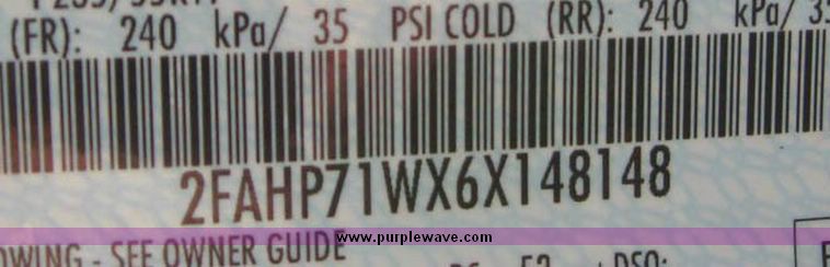 image for item 8189 2006 Ford Crown Victoria Police Interceptor