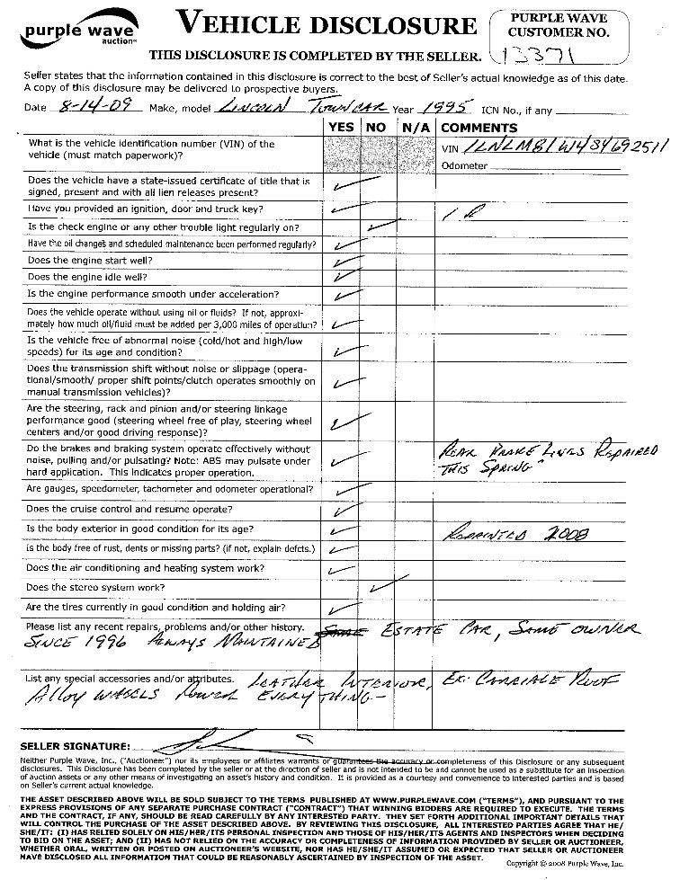 image for item 3657 1995 Lincoln Town Car Executive