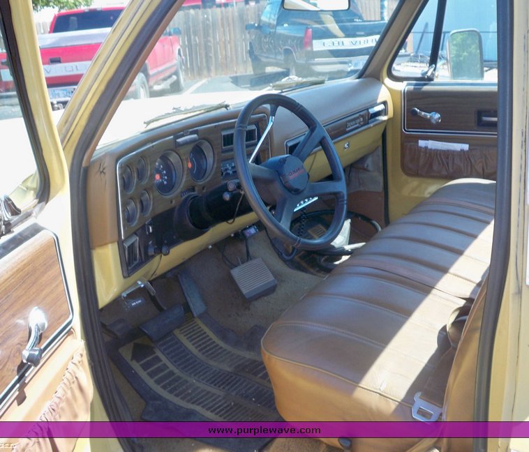 image for item 5162 1974 Chevy 2500 pickup