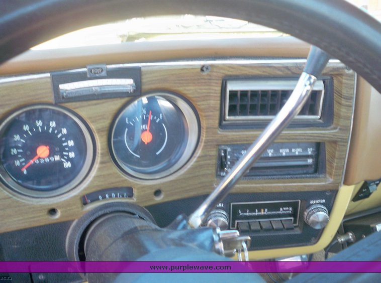 image for item 5162 1974 Chevy 2500 pickup