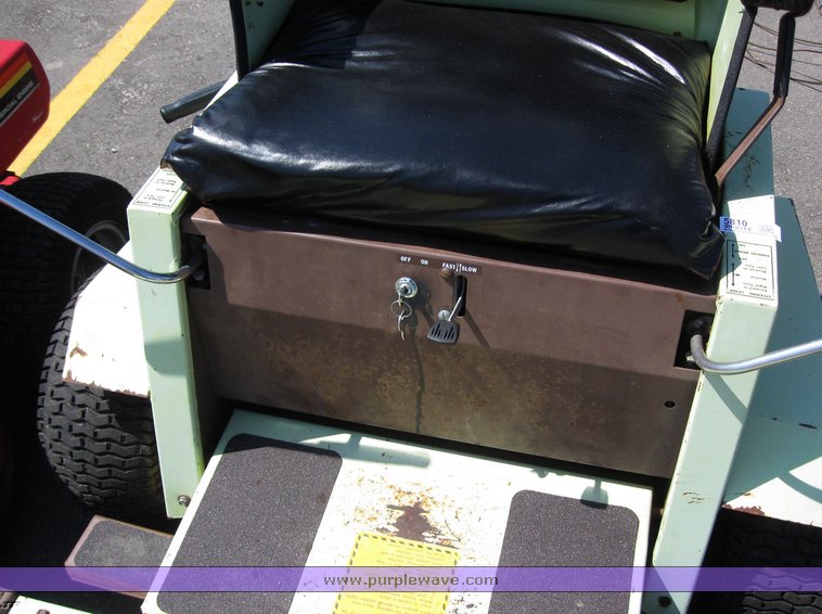 image for item 5810 Grasshoper 1210 zero-turn riding mower