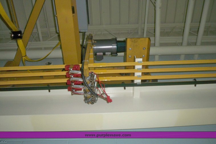 image for item 6942 Gaffey overhead bridge crane on railway