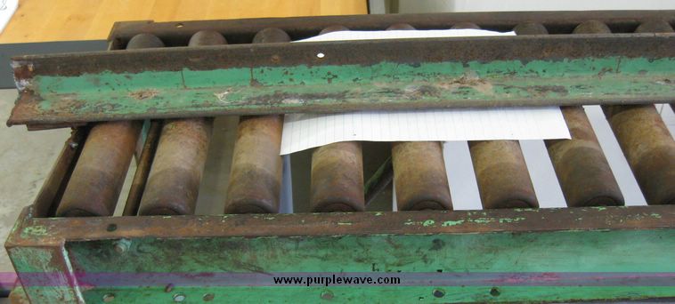 image for item 8272 14" coldsaw with roller table